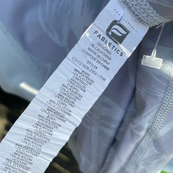 FABLETICS FLORAL MESH LEGGINGS - Picture 3 of 5